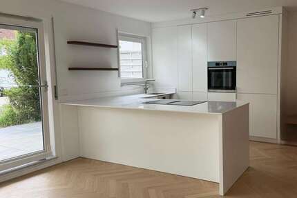 Wohnung zum Mieten in Herrenberg 1.100,00 € 68.66 m²