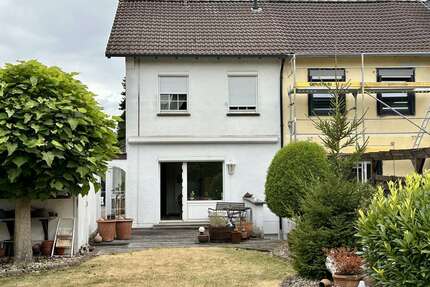 Haus zum Kaufen in Meerbusch 389.000,00 € 75 m²