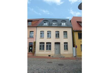 Helle 3 Raum Wohnung Maisonette Wohnung im DG zu vermieten - Plau am See