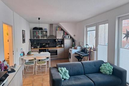1-Zimmer Wohnung in zentraler Lage mit Balkon - Bremen