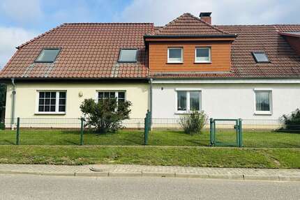 Haus zum Kaufen in Groß Luckow 169.800,00 € 135 m²