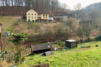 Einzigartiges Hanggrundstück mit traumhafter Aussicht in Mömbris-Hemsbach