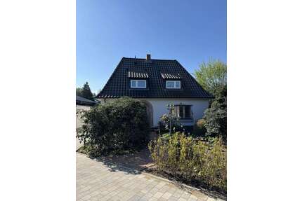 Haus zum Kaufen in Lübeck 720.000,00 € 110 m²