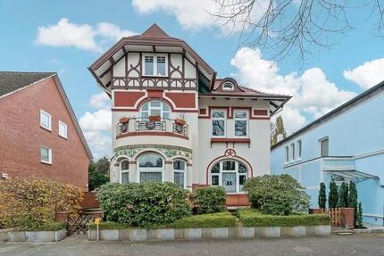 3 Zimmer Altbauwohnung in Jugendstilvilla, 12 Monate befristet - Hamburg Groß Borstel