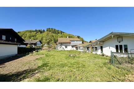Grundstück zu verkaufen in Siegsdorf 675.000,00 € 1182 m²