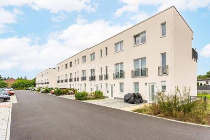 Moderne und neuwertige Reihenhäuser mit Energieeffizienzklasse A+ - Werneuchen