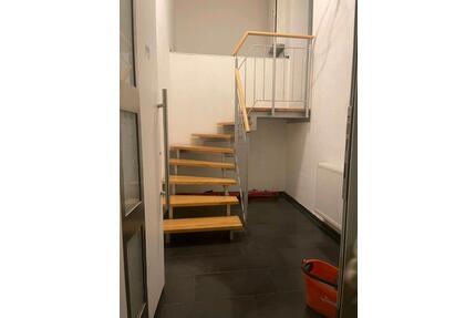 Haus komplett - 1.900,00&nbsp;EUR Kaltmiete, ca.&nbsp; 210,00&nbsp;m&sup2; in Engen (PLZ: 78234)