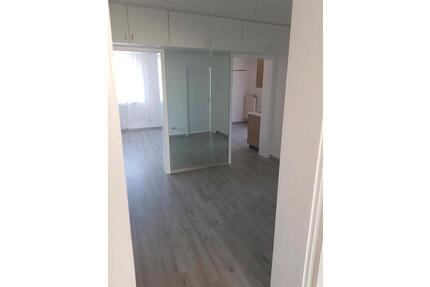 3 Zimmer 83qm 2 Balkone Solingen Wald