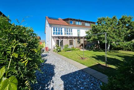 Ihr bezugsfertiges Traumhaus: Kernsaniertes Zweifamilienhaus! - Poppenricht