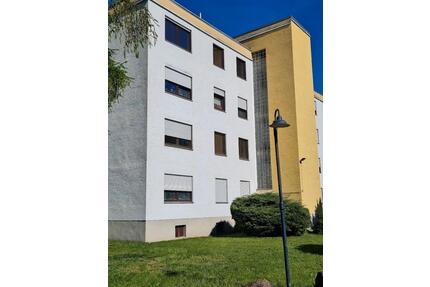 gepflegte 3-Zimmer-Wohnung im 1. Obergeschoss - Mühldorf am Inn
