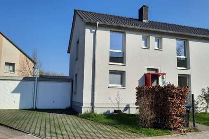 Haus zum Mieten in Wesel 1.642,68 € 126.36 m²
