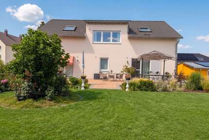 Haus zum Kaufen in Osterberg 589.000,00 € 187.01 m²