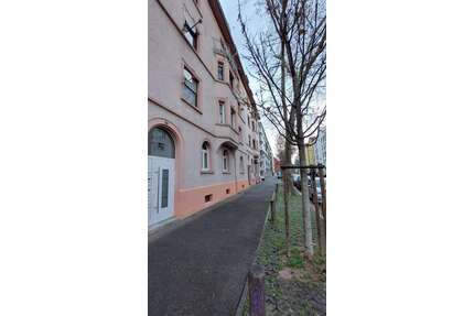 Wohnung zum Kaufen in Pforzheim 135.000,00 € 60 m²