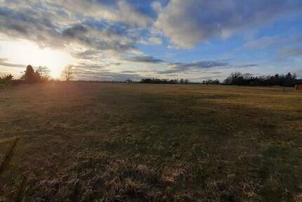Am Dorfrand mit weitem Blick in die Pommersche Landschaft! - Ducherow Schwerinsburg