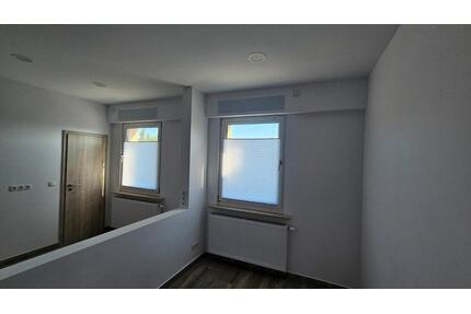 Einfamilienhaus zur Miete - 1.500,00&nbsp;EUR Kaltmiete, ca.&nbsp; 140,00&nbsp;m&sup2; in Bernburg (Saale) (PLZ: 06406)