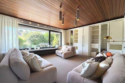 Gepflegtes Einfamilienhaus in Flein-Sommerhöhe - viel Platz für die ganze Familie