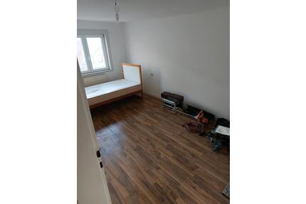 3 Zimmer Wohnung - 800,00&nbsp;EUR Kaltmiete, ca.&nbsp; 65,00&nbsp;m&sup2; in Tübingen (PLZ: 72070)