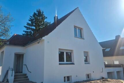Haus zu vermieten - Modern saniertes Familienhaus . - Kirchlengern