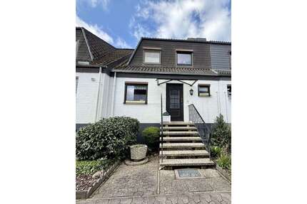 Haus zum Kaufen in Neustadt 280.000,00 € 108 m²