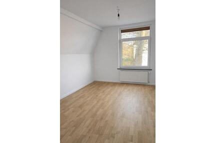 Zu vermieten - Modernisertes 5-Zi- Haus + Garten - Elsfleth