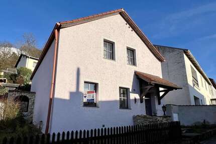 Haus zum Kaufen in Regenstauf 249.000,00 € 100 m²