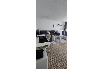 2 Zi Whg mit Balkon in Nieder Mockstadt - Nidda