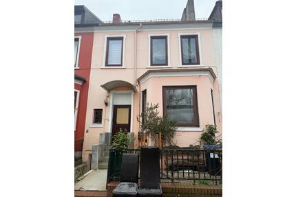 Zweifamilienhaus im Reihenhausstil- Wohnen & Vermieten - Bremen Häfen