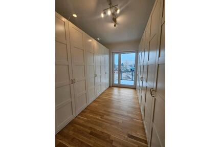 Moderne 3-Zimmer Neubauwohnung (100 m²) möbliert Terasse - Frankfurt am Main Bockenheim