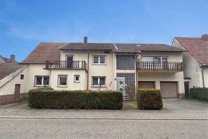 Haus zum Kaufen in Thaleischweiler-Fröschen Thalfröschen 199.000,00 € 219.4 m² - Thaleischweiler-Fröschen / Thalfröschen