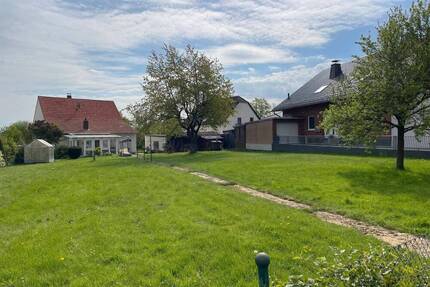 Neubau von 2 Doppelhaushälften in Kirchborchen