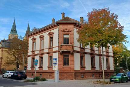 Haus zum Kaufen in Landau 1.350.000,00 € 465 m²