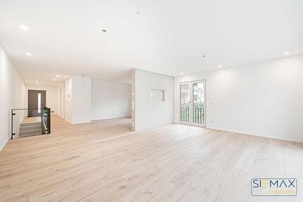 Design trifft Komfort: Neubau-Maisonette mit 4 Zimmern & großer Terrasse - München Allach-Untermenzing