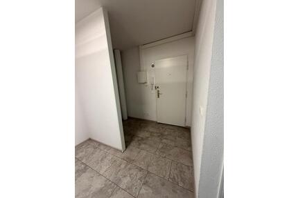 2 Zimmer Wohnung in 13435 zu vermieten - Berlin Reinickendorf