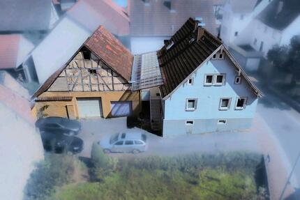 Einfamilienhaus, großes Grundstück mit Potenzial in Oberlauda - Lauda-Königshofen