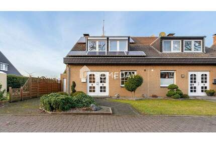 Einziehen & wohlfühlen: Modernisierte DHH mit Garten und Kamin - Dorsten Rhade