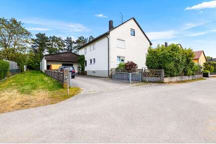 Haus zum Kaufen in Aufhausen 390.000,00 € 266 m²