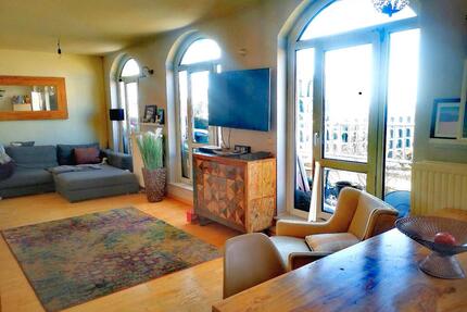 Wohnung P'Berg Mitte mit Balkon über Berlin • Teil*