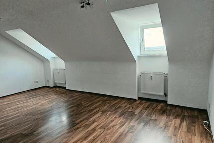 DG Wohnung mit Außenstellen Platz ab 01.09 in HEF - Bad Hersfeld