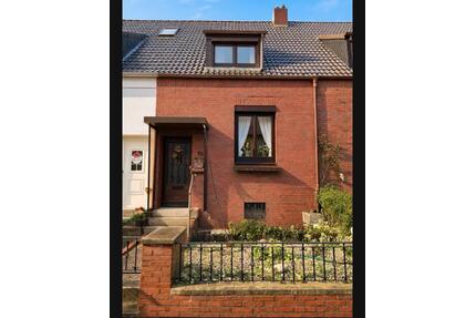 Reihenmittelhaus mit Garten in Bremen-Oslebshausen – 4 Zimmer