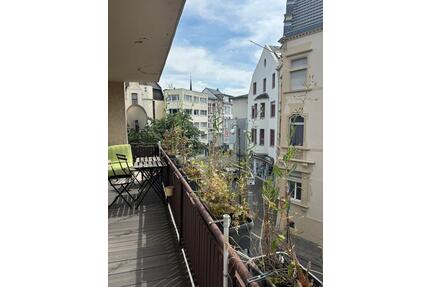 WG-Zimmer mit Balkon in zentraler Altstadtlage in Bonn