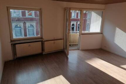 **3-Zimmer Wohnung im Zentrum mit Balkon** - Seesen