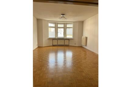 3 ZKB Wohnung mit Wintergarten in Kassel