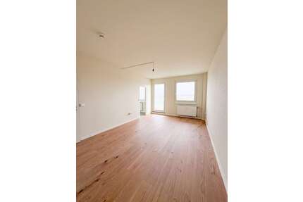 Wohnung zum Mieten in Dresden 929,00 € 77.46 m²