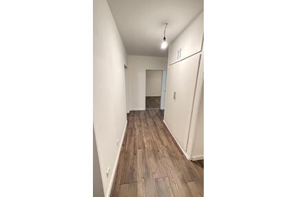 73 m° - renovierte 3-Zimmer-Wohnung zu vermieten - Stade Bützfleth