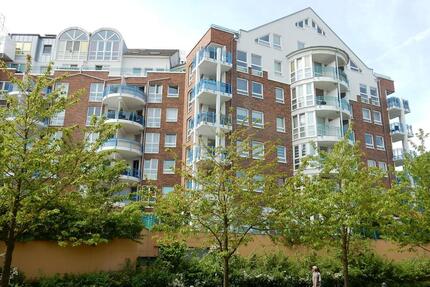 Von Privat, ruhige 2-Zimmer-Wohnung mit Balkon - Hamburg Lohbrügge