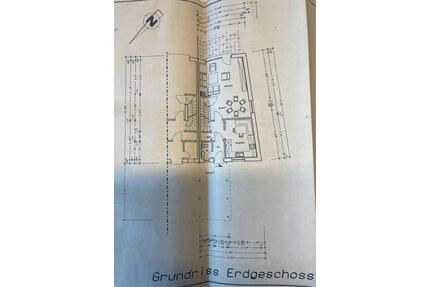 Biete Reihenmittelhaus in Marsberg (Meisenberg) zum Kauf an