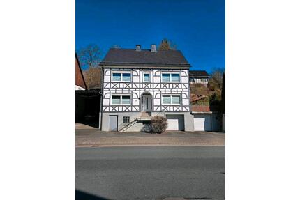 Einfamilienhaus mit 170 qm in Winterberg - Züschen