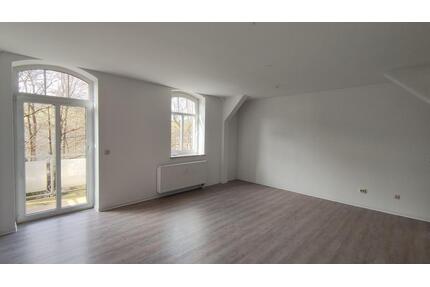 Ruhige 3-Zimmer-Wohnung mit Balkon und Gartenblick in Rudolstadt