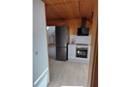 Dachgeschoß-Wohnung zu vermieten - Nördlingen