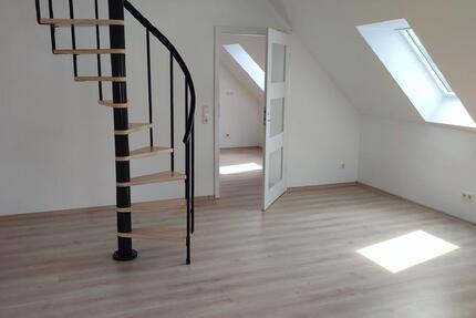 Wunderschöne 3 Zimmer Galerie Whg. - Forchheim